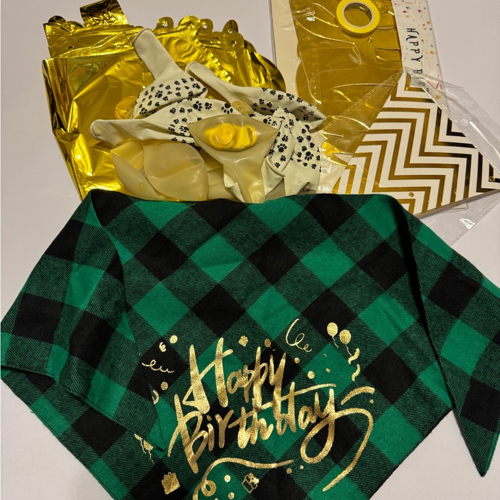 Gold and Green Happy Birthday Party Set for pets